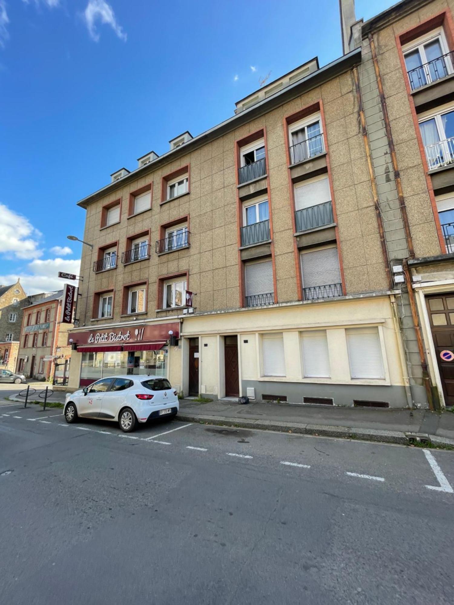 Appartement Renove Tout Equipe, Centre Ville, Proche De La Gare Et Commerce 弗莱尔 外观 照片
